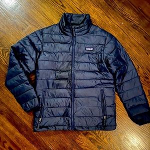 Gently worn navy Patagonia 12y kids puffer down "sweater" (jacket)